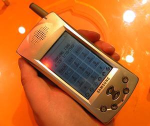 サムスン コミュニケーションズ アメリカのPalm OS搭載カラー液晶スマートフォン『SPH-I300』