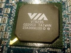 VT8235
