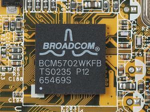 BROADCOM「BCM5702」