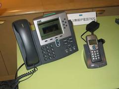 『Cisco 無線IP電話 7920』と固定式の『Cisco IP電話 7960』