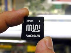 miniSDカード