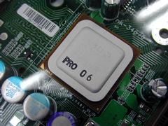 チップセットは“AMD 8111”+“AMD 8151”