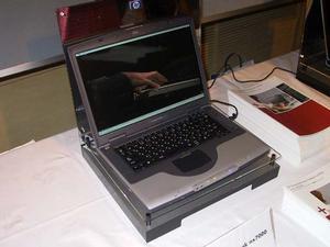 『HP Compaq Business Notebook nx7000』