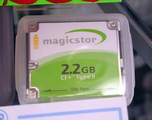 Magicstor製「GS1022C」