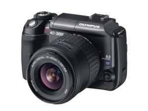 オリンパス E-システム採用の普及価格帯のレンズ交換式一眼レフデジタルカメラ『E-300』