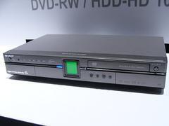 日本で発売済みのHD対応(1080iまで)HDD/DVDレコーダー『DV-HRD200』も出展されていた