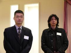 システムソフト・アルファー取締役の前田康仁氏(左)と、初代の『現代大戦略』を開発した大戦略シリーズの生みの親である藤本淳一氏