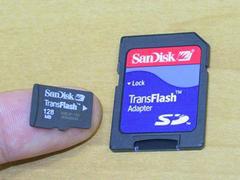 2004年に発表した超小型フラッシュメモリー『TransFlash』