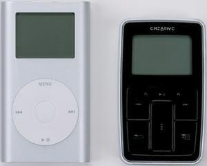 ライバルの「iPod mini」との比較