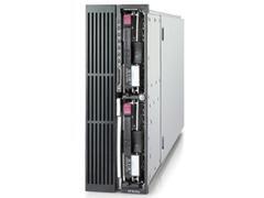 ブレードサーバー『HP ProLiant BL45p』。こちらも最大4プロセッサー搭載可能