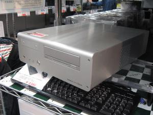 ASCII.jp:デザインいいけど開けるのが面倒? 星野金属工業からアルミ ASCII.jp:デザインいいけど開けるのが面倒? 星野金属工業からアルミ