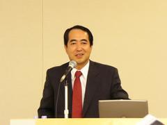 新製品について説明する日本シーゲイト 代表取締役社長の小林剛氏