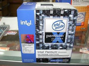 「Pentium Extreme Edition 840」パッケージ