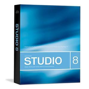 『Macromedia Studio 8』のパッケージ
