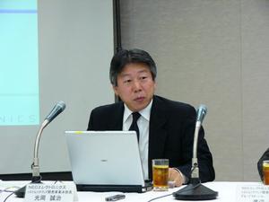NECエレクトロニクス システムソフトウェア開発事業本部長の光岡誠治氏