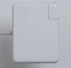 MacBook Proアダプター