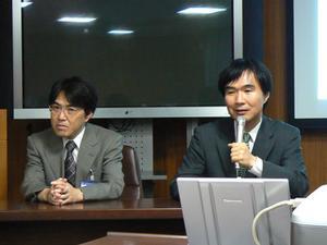 TSUBAME構築の中心人物である東京工業大学 学術国際情報センターの松岡聡教授(右)と、青木尊之教授
