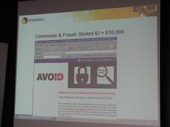 クラッカーが盗み出した米国のIDが1万ドルで販売されていることを警告