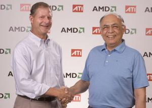 握手を交わすAMD会長兼CEOのヘクター・ルイズ氏(左)とATI社長兼CEOのデイブ・オートン氏