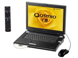 Qosmio F30はホワイト以外にブラックのモデル『Qosmio F30/795LSBL』もある