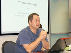 Windows Defenderのプログラムマネージャーを務める米マイクロソフト社のスターリング・リーサー氏