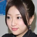 大友さゆり、食べ物を目の前に自分を抑えるのにいっぱいいっぱい