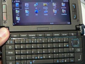 ノキア、Symbian OS搭載のスマートフォン3機種を発表！