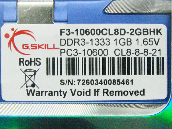 F3-10600CL8D-2GBHK ラベル