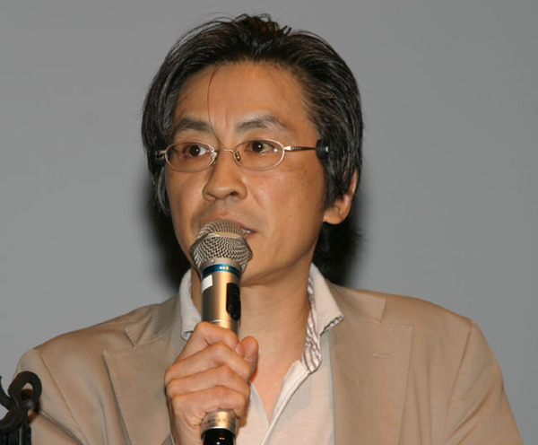 専修大学のネットワーク情報学部教授である福冨忠和氏