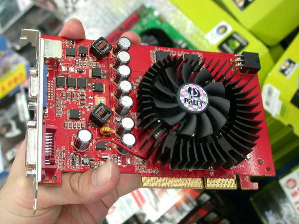 Palit「GeForce 7600GS Sonic」