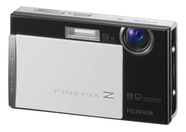 FinePix Z100fdのホワイト＆ブラックモデル