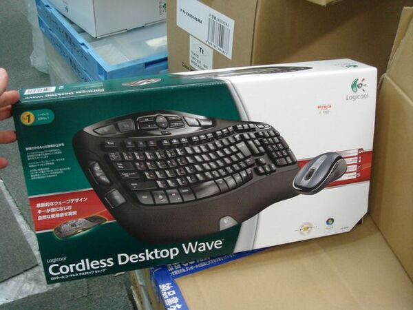 「Cordless Desktop Wave」