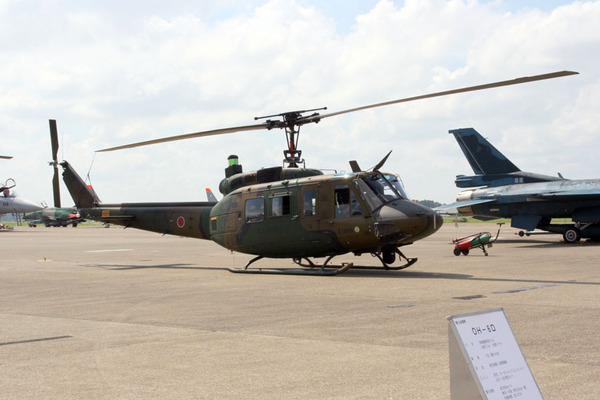 UH-1J多用途ヘリコプター