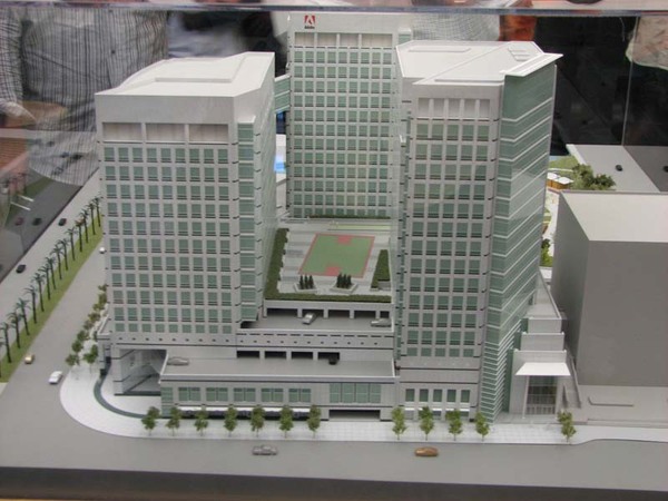 サンノゼのアドビ システムズの本社ビル3棟の模型