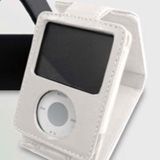 ASCII.jp：ラディウス、第3世代iPod nano用の本革ケース「radJacket