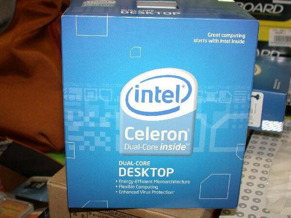 Celeron Dual-Coreのパッケージ