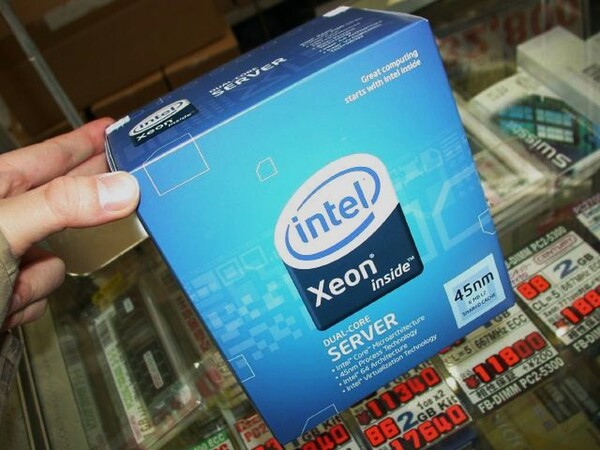 「Xeon E3110」