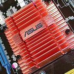 ASCII.jp：「nForce 780i SLI」採用のオリジナルモデル「Striker II