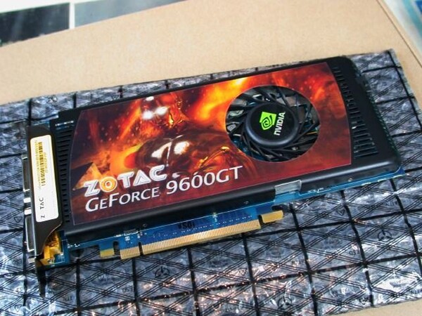 「GeForce 9600 GT 512M DDR3 HDCP SPDIF D/D/TV」