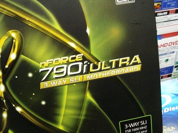 「nForce 790i Ultra SLI」