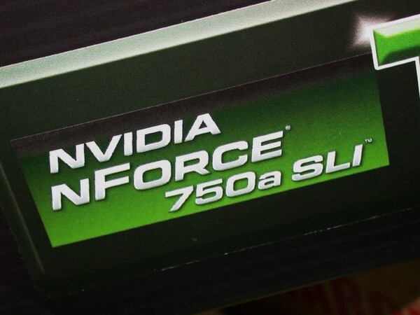 「nForce 750a SLI」