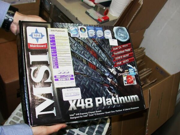 「X48 Platinum」