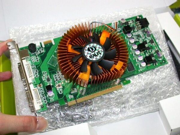 「GeForce 9600GSO Sonic 384MB」