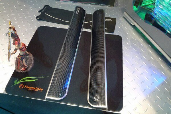 カーボン風オプションパネル