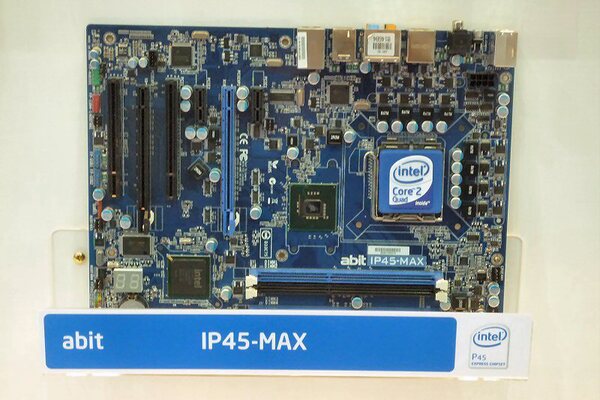 abit「IP45-MAX」