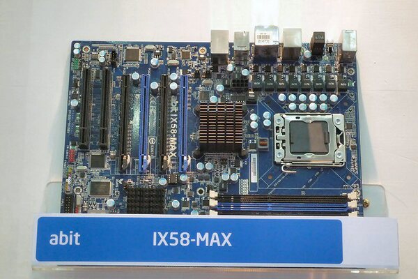 abit「IX58-MAX」