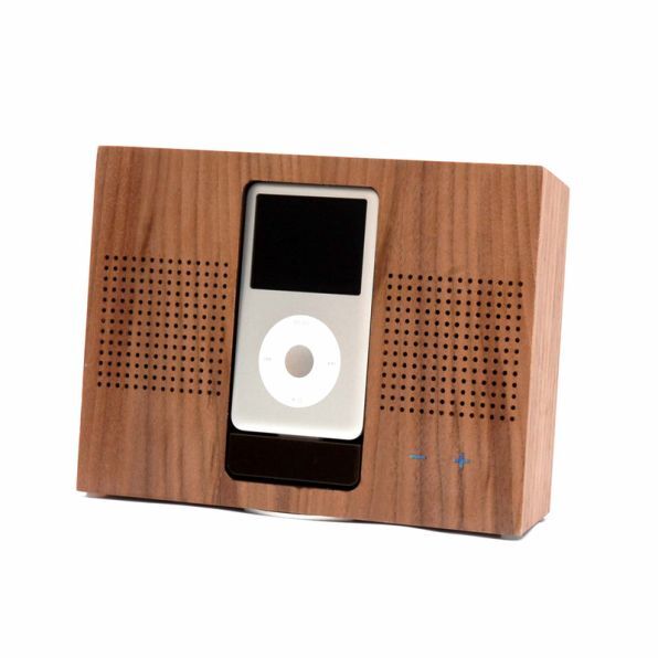 STACK for iPod classic/5G American Walnut