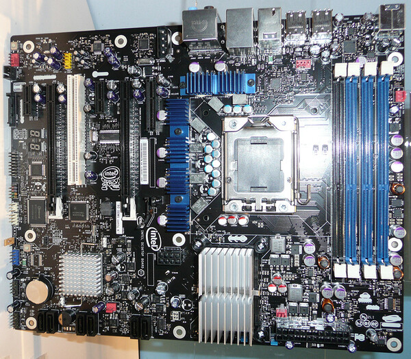 Intel Desktop Board DX58SO