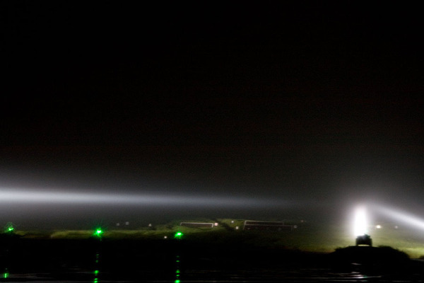 Ascii Jp 見た 撮った これが 夜戦 だ 照明弾煌めく総火演 夜間演習徹底レポート 3 5