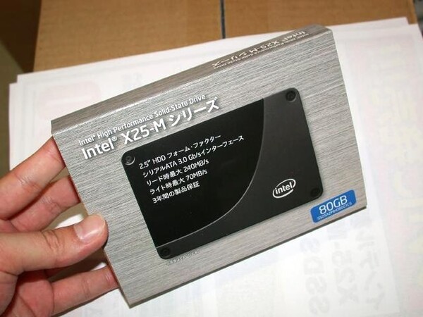 「X25-M Mainstream SATA SSD」
